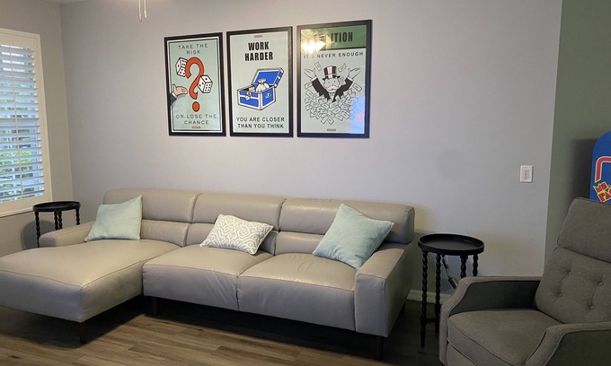 Majestic Palms Condo | Newly renovated condo close to beach