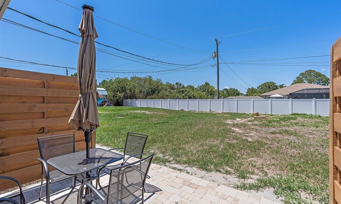 Englewood East House | Newly renovated cozy 2 Bedroom.