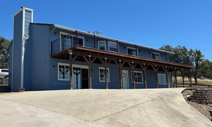 Coulterville House | Newly Renovated Don Pedro Retreat - Sleeps 6