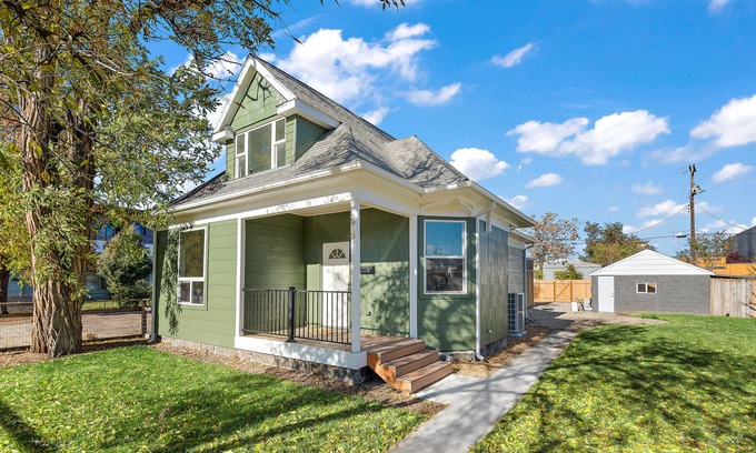 Downtown Boise House | Newly renovated- Historical Downtown Boise house with hot tub