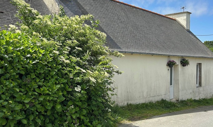 Pleubian House | Newly renovated independant gite Saint Antoine 14 persons near the beach
