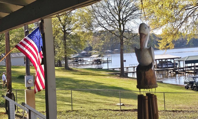 Downsville House | Newly renovated lakehouse sleeps 7 with boathouse, fenced yard and kayaks