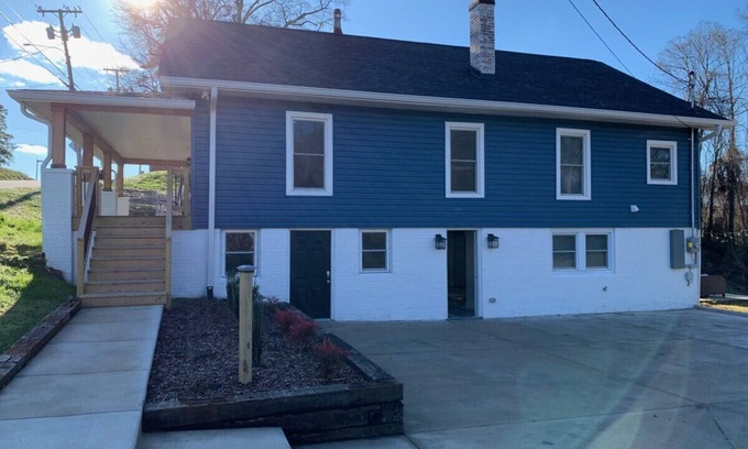 Lincolnton Apartment | Newly Renovated Lincolnton Rail Trail Downtown Apartment - Walk to Main St