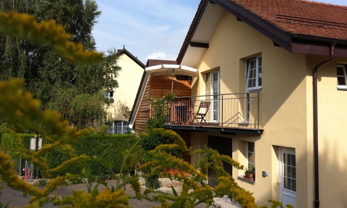 Buchillon Cottage | Newly renovated & luxurious cottage