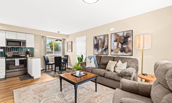 Roseville Apartment | Newly Renovated Near Downtown, Roseville