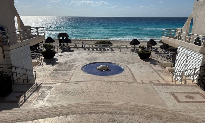 Zona Hotelera Condo | Newly Renovated Ocean View White Sand Beachfront 3 Bed 3 Bath Two Level Condo