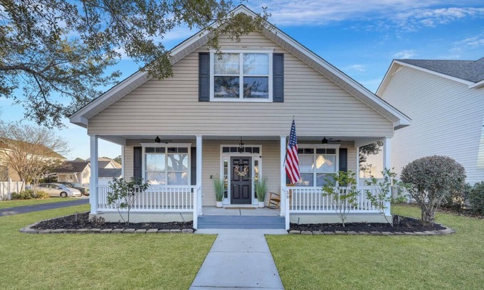 Old Town Bluffton House | Newly Renovated Old Town Charmer + HH Beach Access