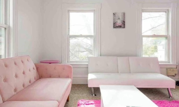 Old North End Apartment | Newly Renovated! - Sunny, Plush, Comfy, w/Coffee!