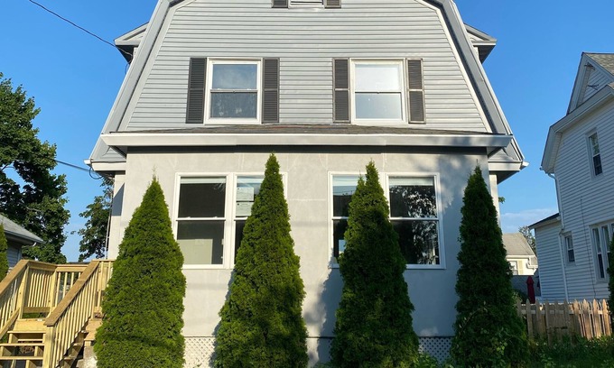 East Providence House | Newly renovated 3 bedroom home