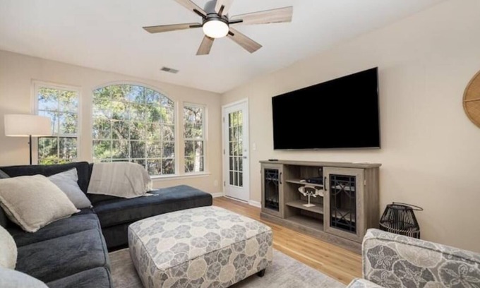 Pawleys Island Condo | Newly Renovated 3bd/2ba condo located on True Blue Golf Club