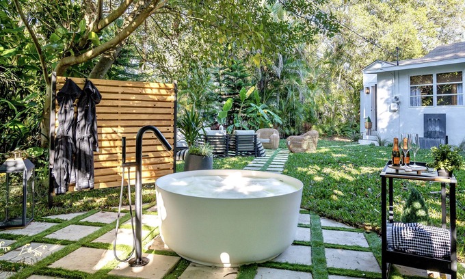 Vero Beach House | Newly renovated w/outdoor heated bathtub