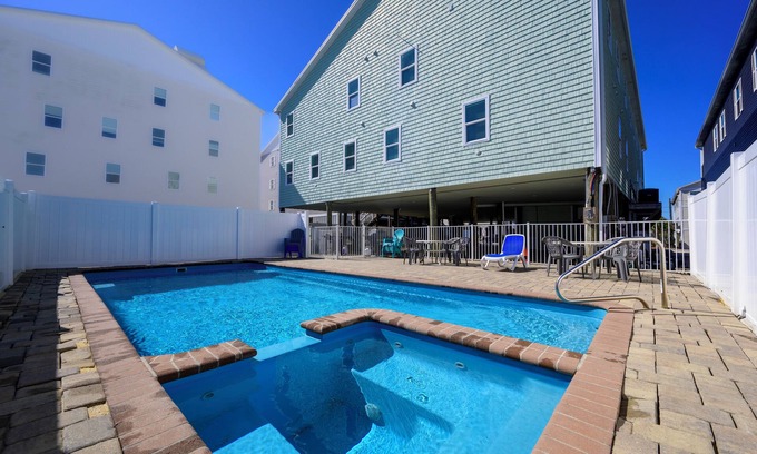 North Myrtle Beach House | Newly Updated! 2 Kitchens/2 Theaters/2 GameAreas/2 Pools 150ft to the Beach!