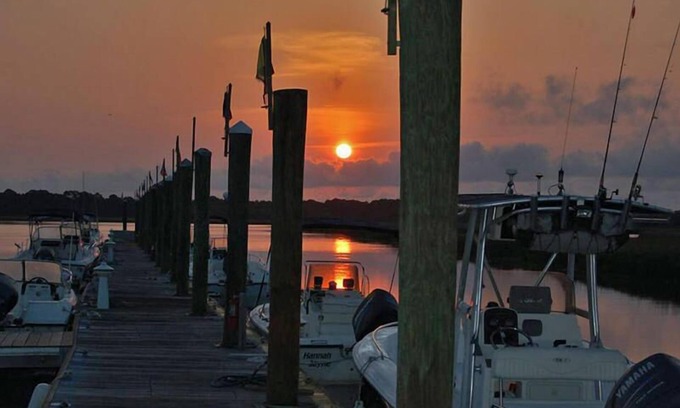 Saint Helena Island Hotel | Newly Updated Poolside Studio Steps From Beach, Sandbar, & Tennis