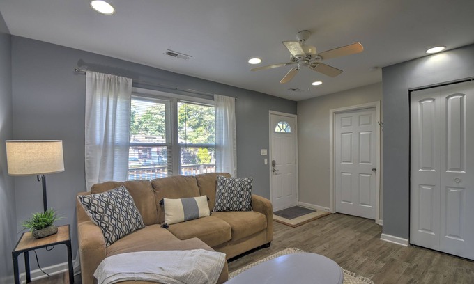 Gary House | NewVrbo Cozy Ranch Near Casino,Indiana Dunes,Hospitals,Refinery,Firepit,big yard