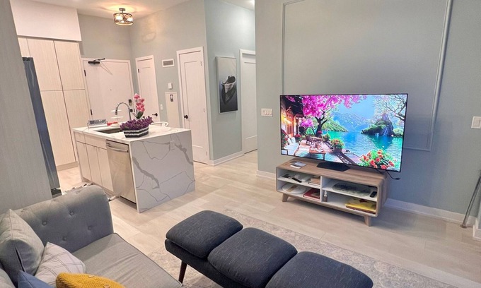 Innisfil Condo | nExperience luxury living at Friday Harbour High Point