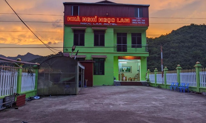 Quan Ba House | nhà nghỉ Ngọc Lam