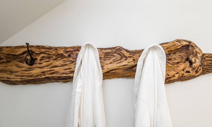 Wainfleet Apartment | Niagara's South Coast Guest House On 10 Acres Wooded Property.