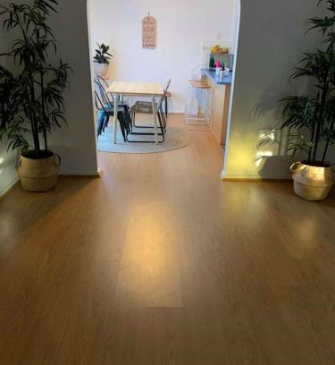 Cranbourne House | Nice and Cozy living Homestay