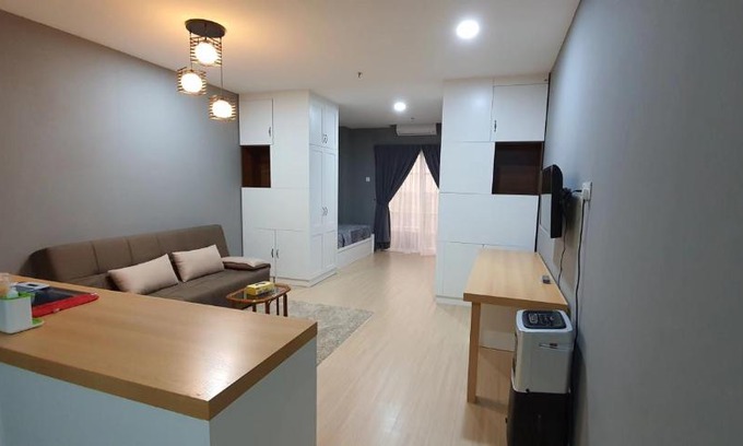 Kampar Apartment | NICE and COZY studio apartment with gym and pool.