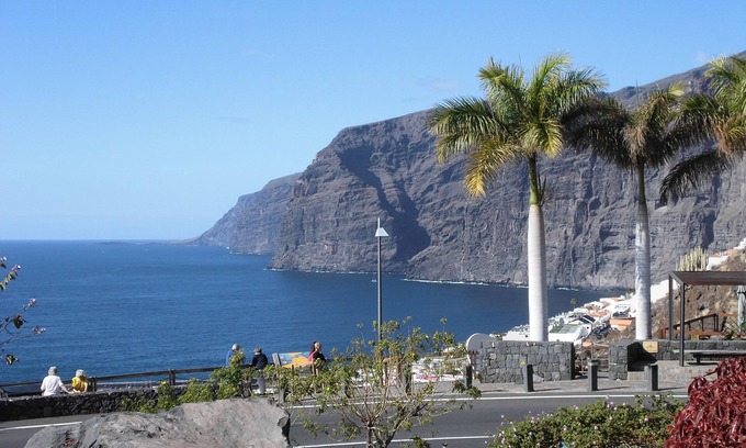 Puerto de Santiago Apartment | Nice and spacious apartment near the beach, wifi