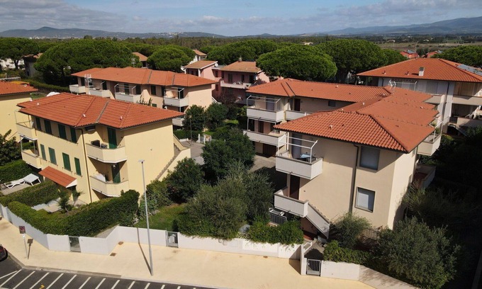 Mazzanta Apartment | Nice apartment for 4 guests with TV, patio and parking