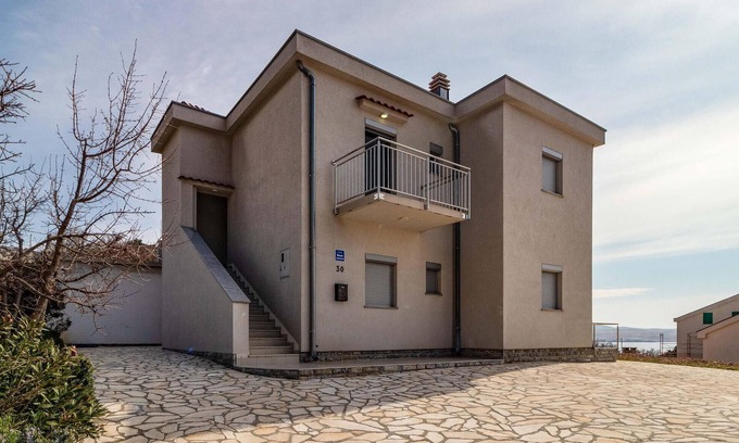 Cesarica Apartment | Nice apartment in Ribarica - Karlobag