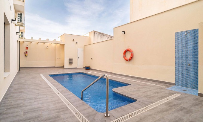 Fuente de Piedra Apartment | Nice apartment in Fuente de Piedra