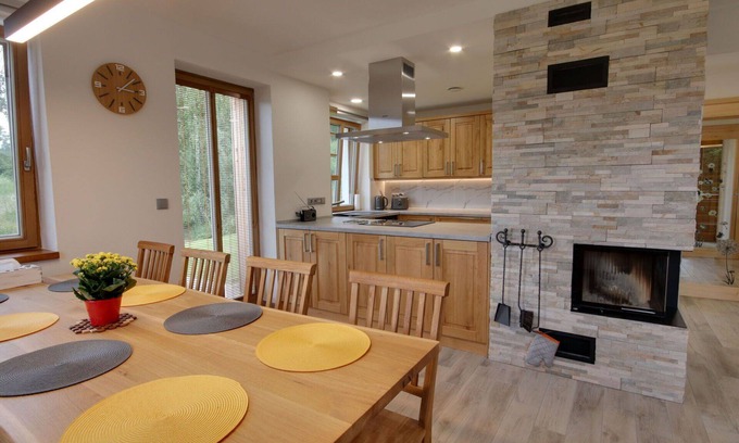 Korenov Apartment | Nice apartment for 8 people with WIFI, TV, terrace and parking