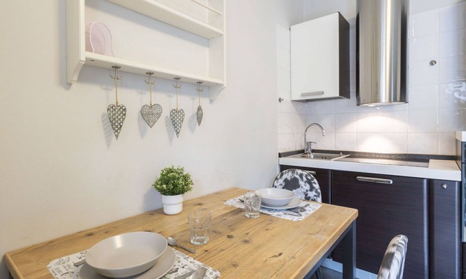 Madesimo Apartment | Nice apartment for 2 guests with WIFI, TV, balcony and parking