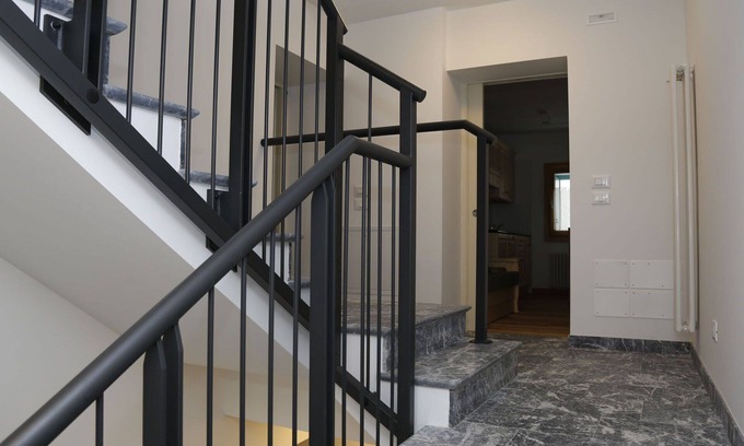 Raveo Apartment | Nice apartment for 3 guests with WIFI, TV, patio, pets allowed and parking