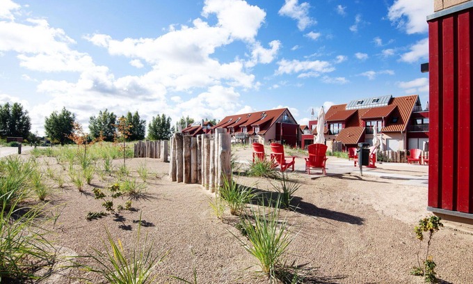 Hohen Wieschendorf Apartment | Nice apartment for 4 people with WIFI, TV, terrace, pets allowed and panoramic view
