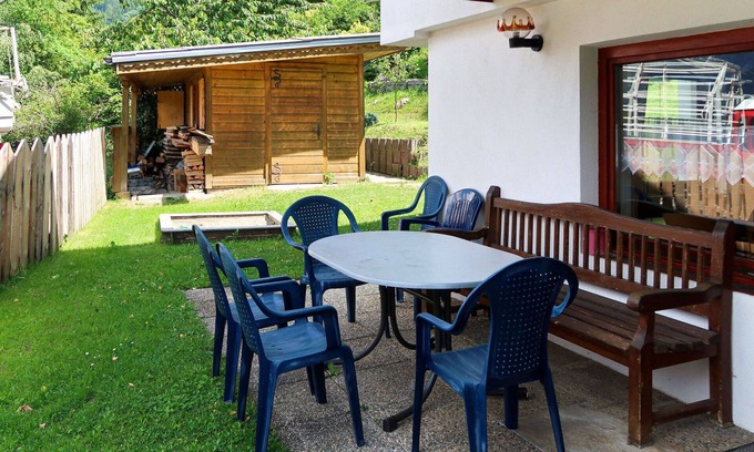 Tobadill Apartment | Nice apartment for 9 people with WIFI, TV and terrace