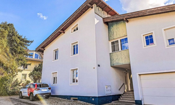Klagenfurt am Woerthersee Apartment | Nice apartment for 5 guests with WIFI, terrace and parking