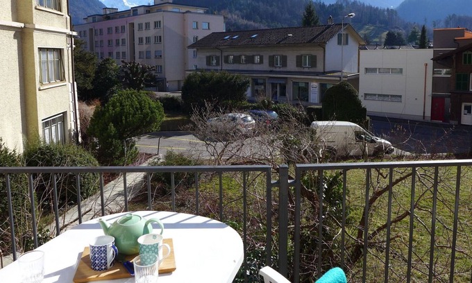 Central Interlaken Apartment | Nice apartment for 2 guests with WIFI, TV and balcony