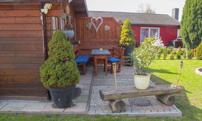 Zussow Apartment | Nice apartment for 4 people with WIFI, TV and parking