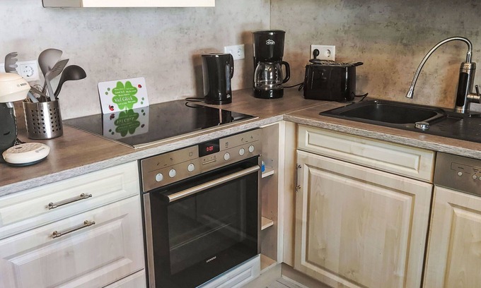 Sargstedt Apartment | Nice apartment for 4 guests with WIFI, TV and terrace