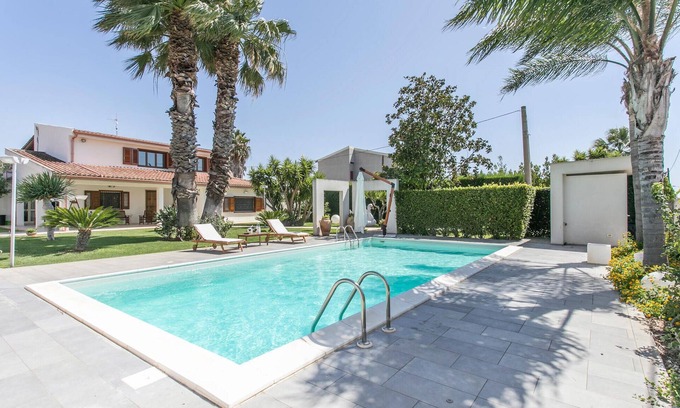 Comiso Apartment | Nice apartment in Comiso
