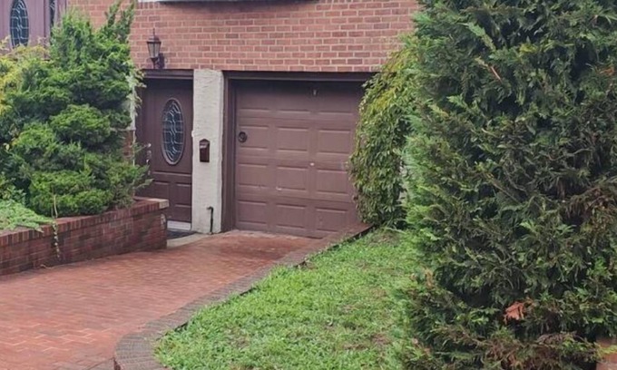Mill Basin Apartment | Nice apartment in good area close to JFK airport