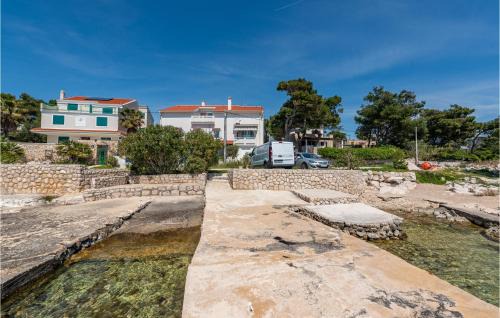 Kosljun Apartment | Nice Apartment In Kosljun With Wifi