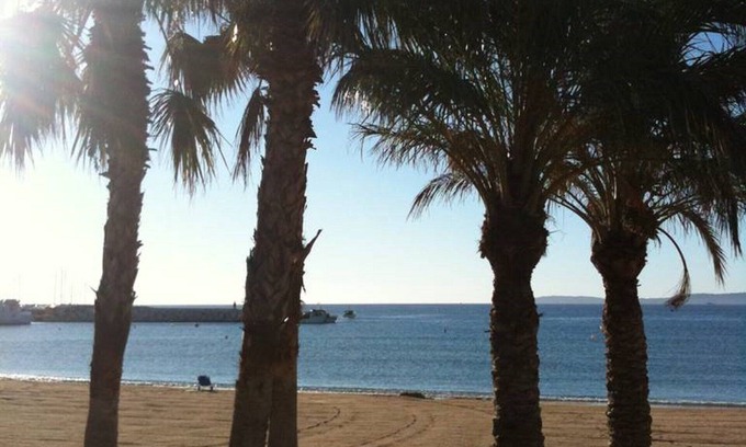 Le Lavandou Apartment | NICE APARTMENT IN RESIDENCE ARBORÉE AT THE FOOT OF THE BEACH THE LAVANDOU 1 TO 4 PEOPLE