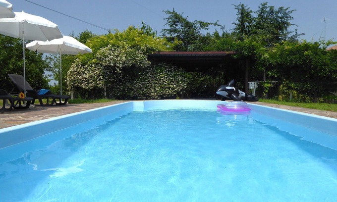 Silea House | Nice apartment in villa for 10 people with A/C, WIFI, pool, terrace and parking