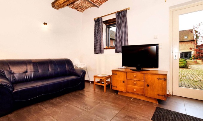 Richelle House | Nice apartments in a monumental square farm.