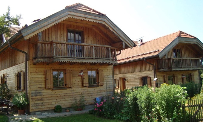 Hallwang Ski Chalet | Nice cottage on the outskirts, 10 minutes to Salzburg