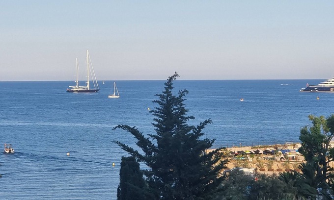 Beaulieu-sur-Mer Apartment | Nice flat in Beaulieu Sur Mer