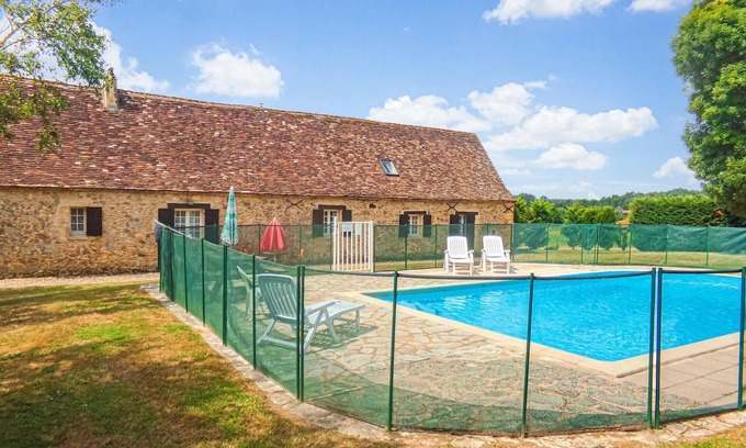 Eglise-Neuve-d'Issac House | Nice home in Eglise Neuve D'Issac