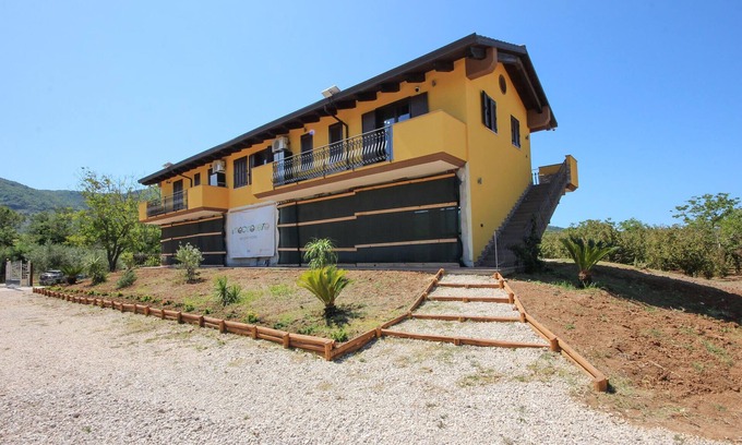 Giffoni Valle Piana House | Nice home in Giffoni Valle Piana