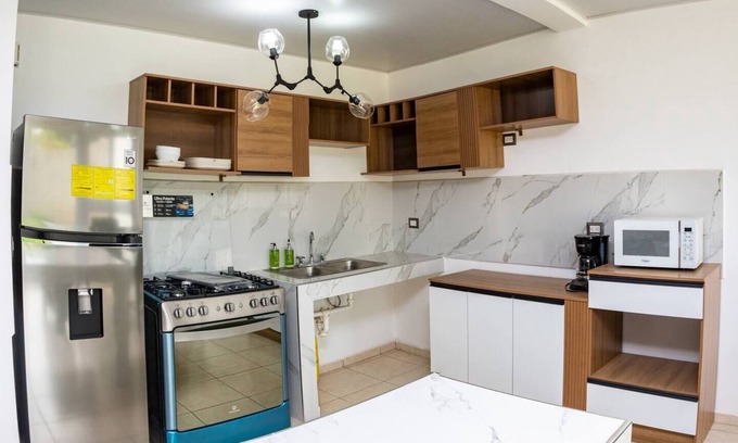 Sonsonate House | Nice home & Immaculate nice and relaxing