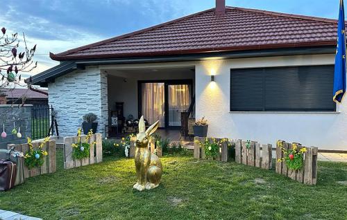 Bizovac House | Nice Home In Bizovac With Sauna