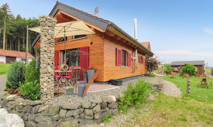 Dietmannsried House | Nice home in Dietmannsried with WiFi