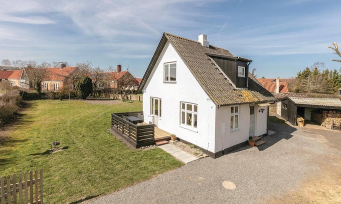 Gudhjem House | Nice home in Gudhjem with WiFi